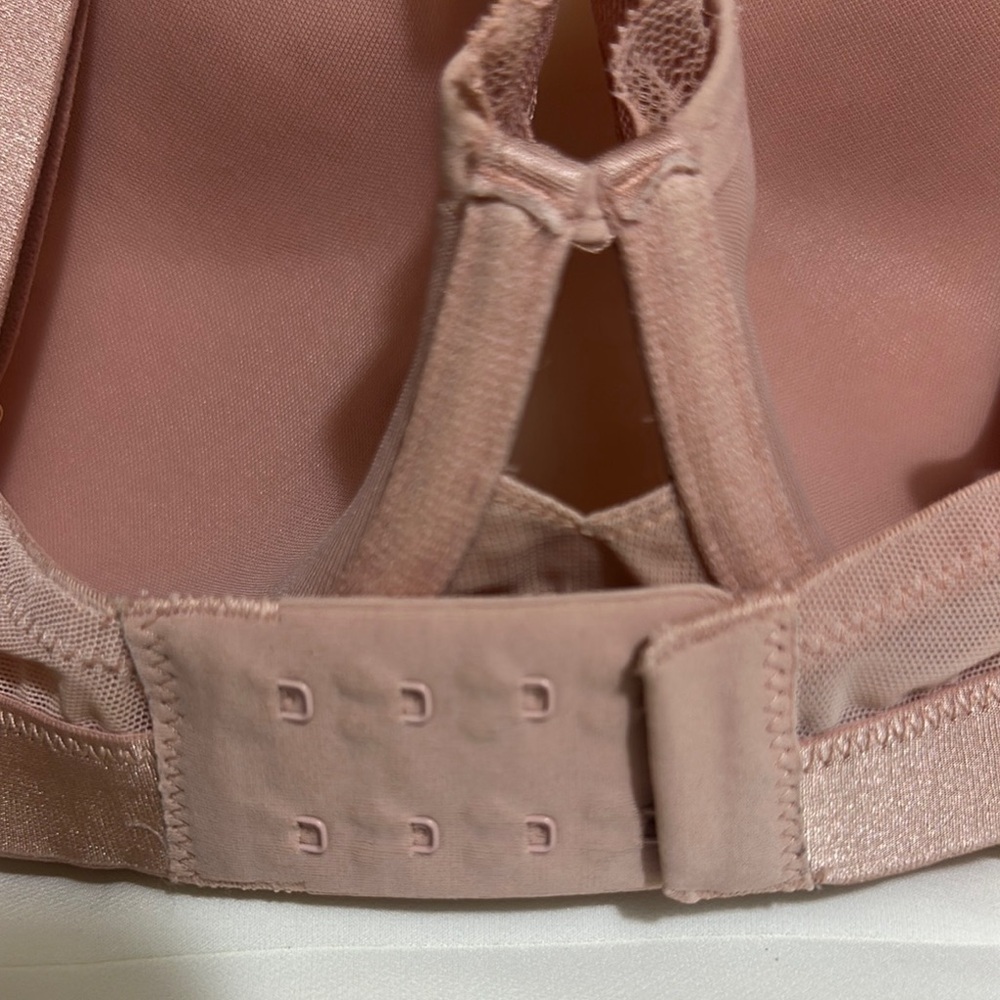 Soma Pink Lace Bra with Full Coverage and Adjustable Straps - Picture 6 of 7